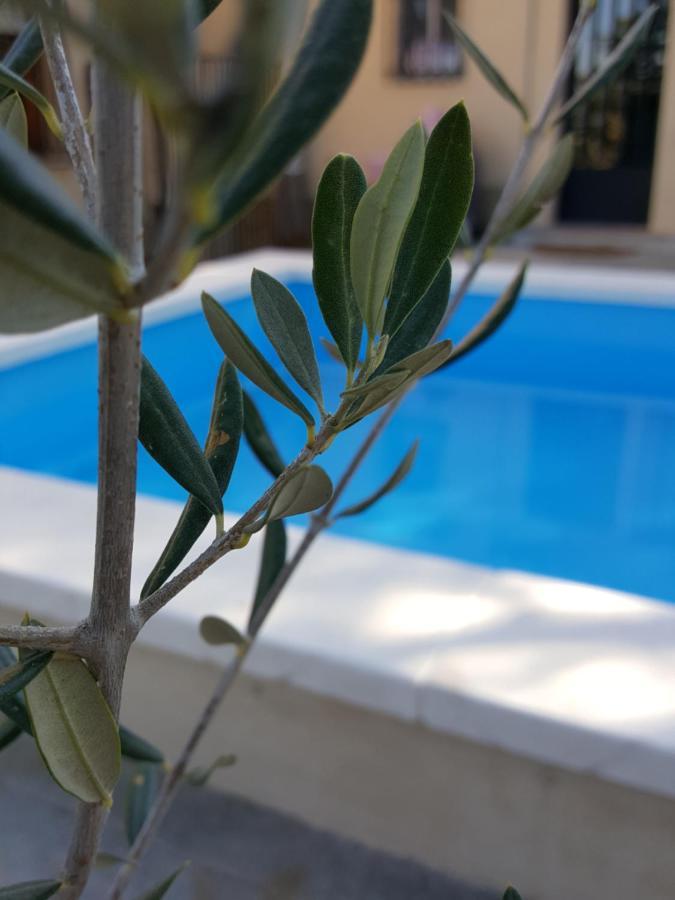 לינה וארוחת בוקר אונטיניינט Casa Jetizo מראה חיצוני תמונה