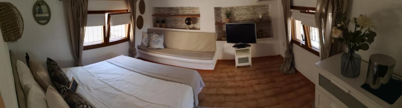 לינה וארוחת בוקר אונטיניינט Casa Jetizo מראה חיצוני תמונה